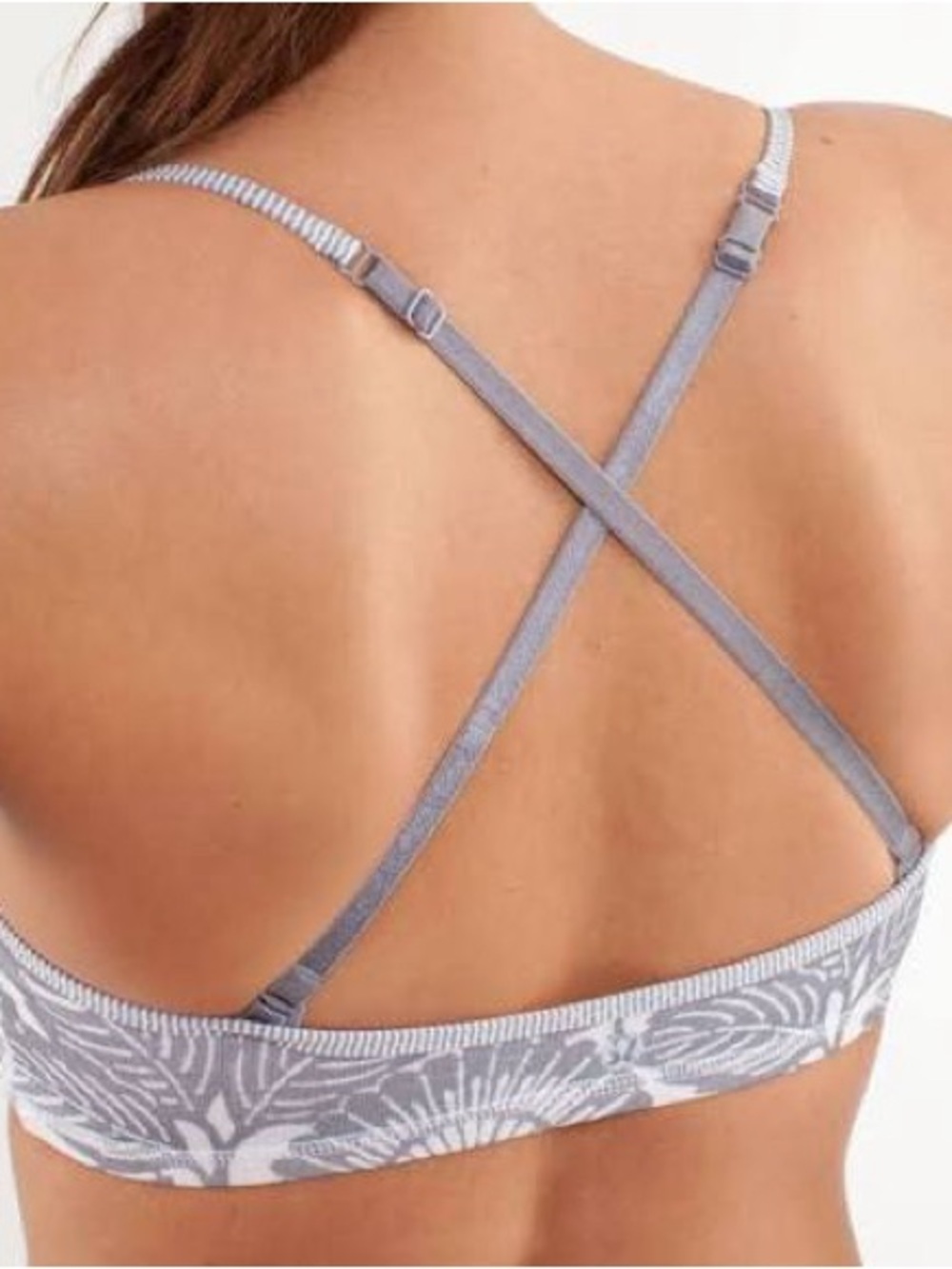 Lululemon Daily Bra
Beachy Floral White Fossil / Wee Stripe White Fossil Size 8 - Picture 5 of 8